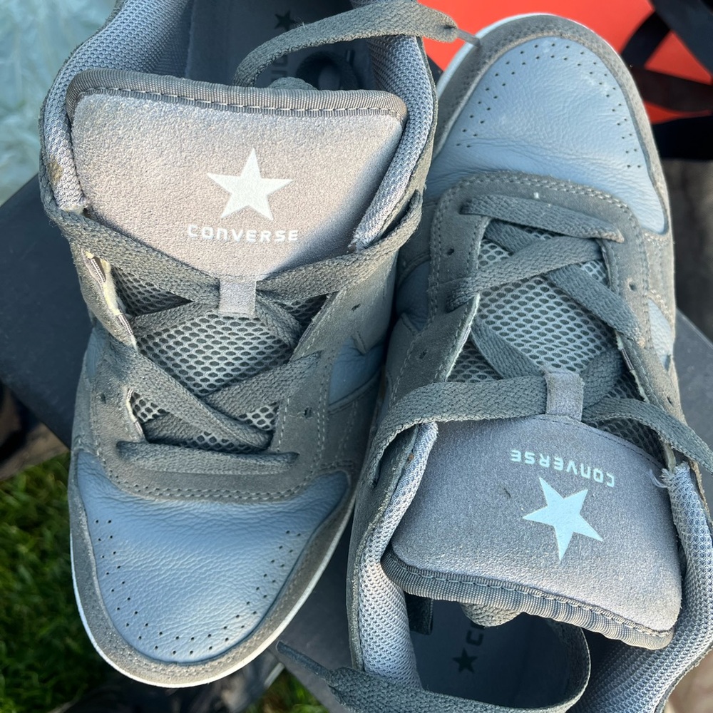 Converse Dunks - Picture 3 of 3